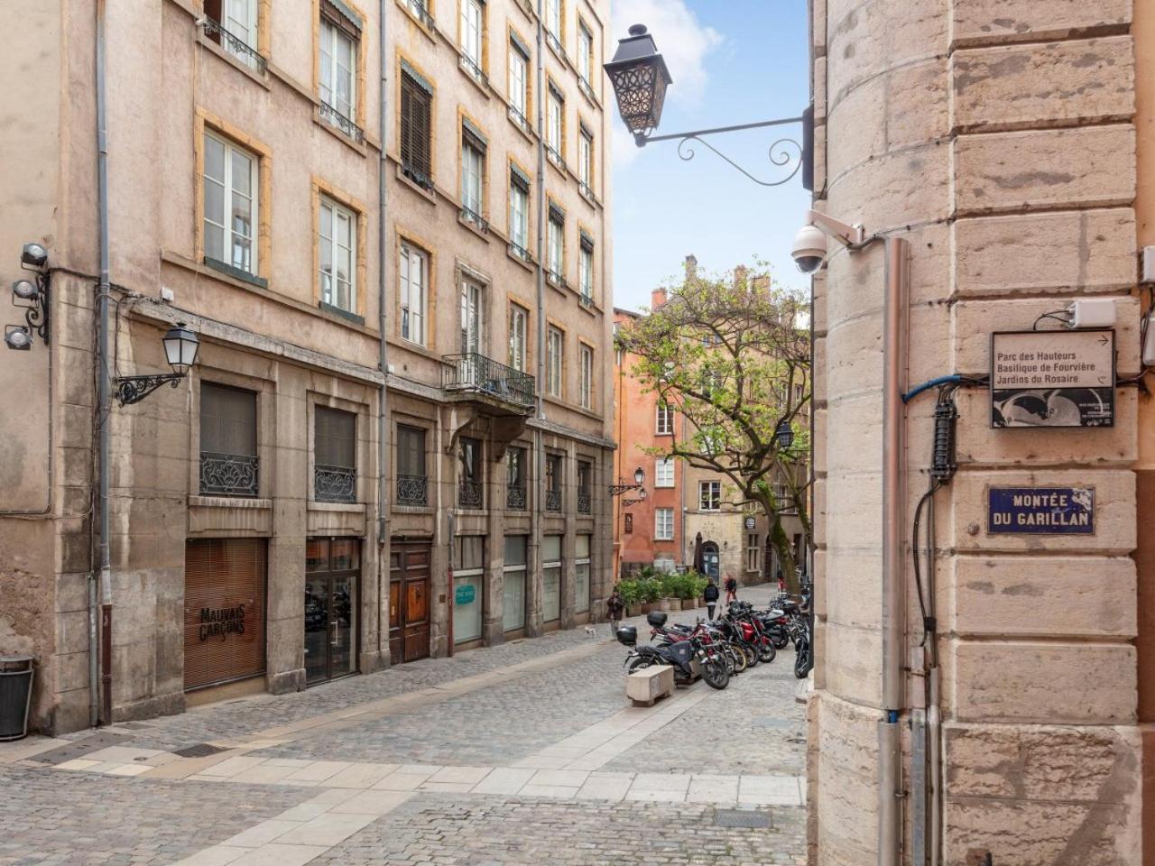 L'Atelier Des Traboules, Au Coeur Du Vieux Lyon Ail Apartment Luaran gambar