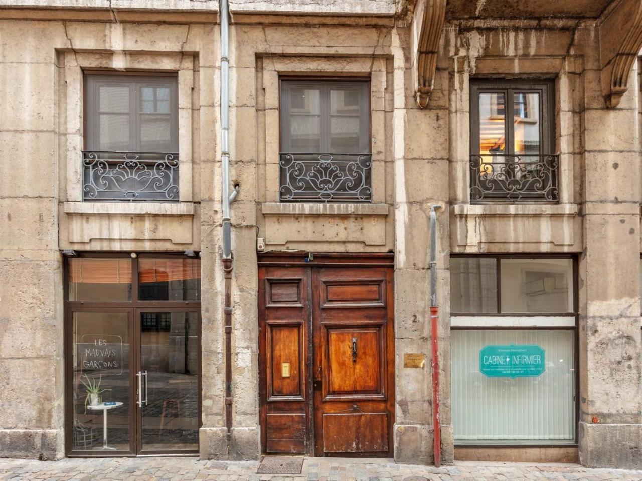 L'Atelier Des Traboules, Au Coeur Du Vieux Lyon Ail Apartment Luaran gambar